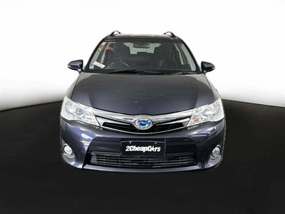 2013 Toyota Corolla Fielder Hybrid