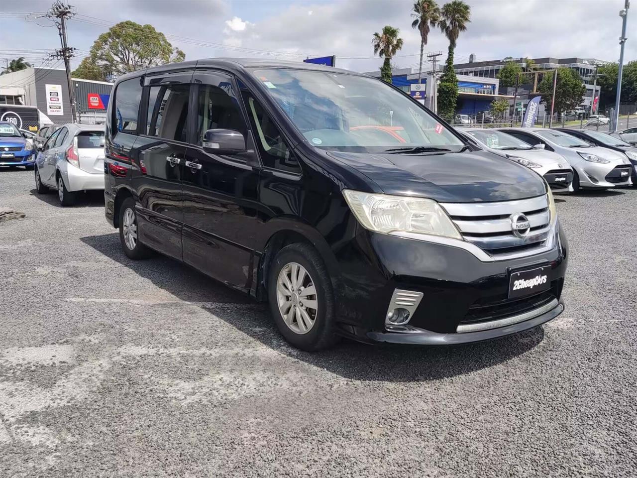 2012 Nissan Serena 