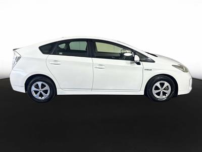 2013 Toyota Prius Hybrid