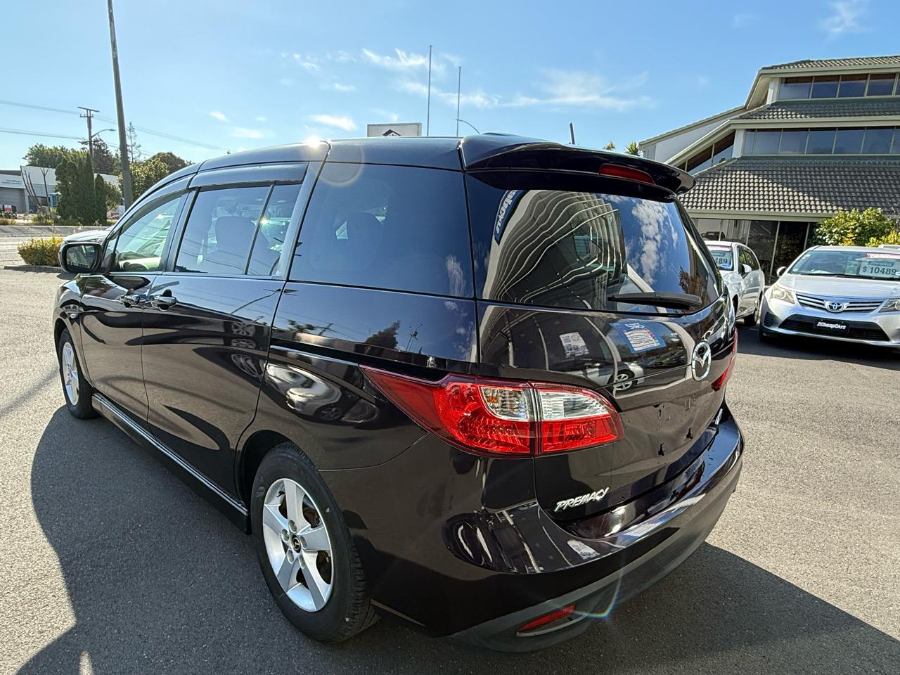 2013 Mazda Premacy 