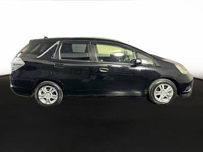 2012 Honda Fit Jazz Shuttle Hybrid