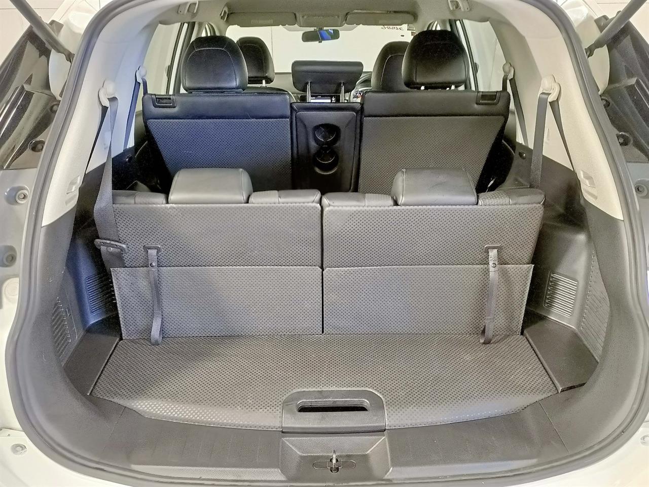 2015 Nissan X-Trail 4WD 7seats