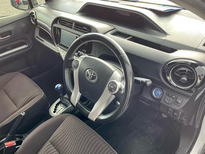 2016 Toyota Aqua Hybrid