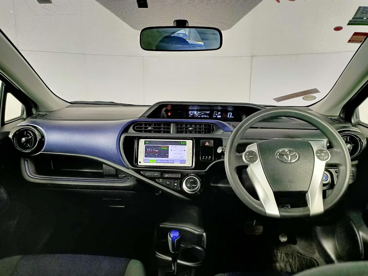 2014 Toyota Aqua Hybrid