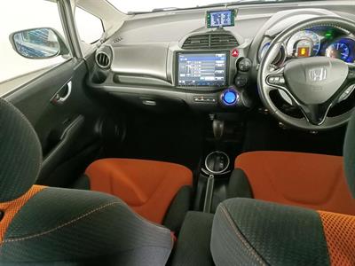 2012 Honda Fit Jazz Hybrid RS