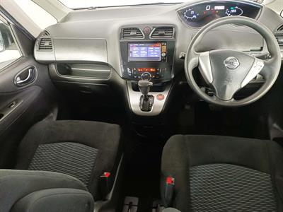 2013 Nissan Serena Hybrid