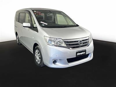 2013 Nissan Serena Hybrid