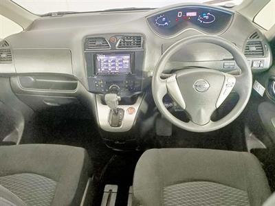 2012 Nissan Serena 