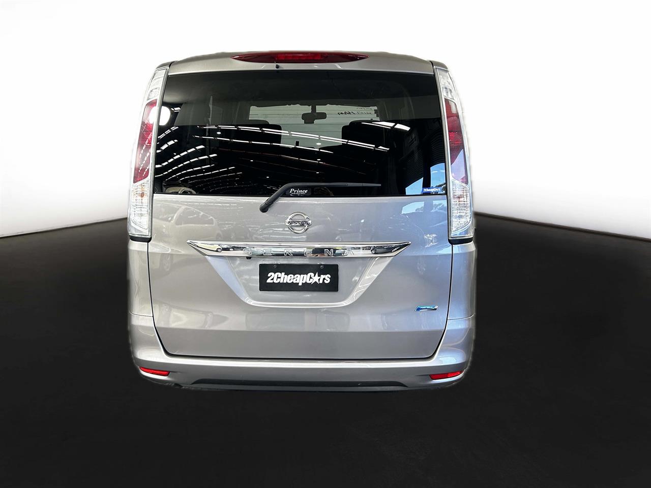 2012 Nissan Serena 