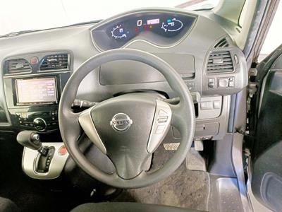 2012 Nissan Serena 