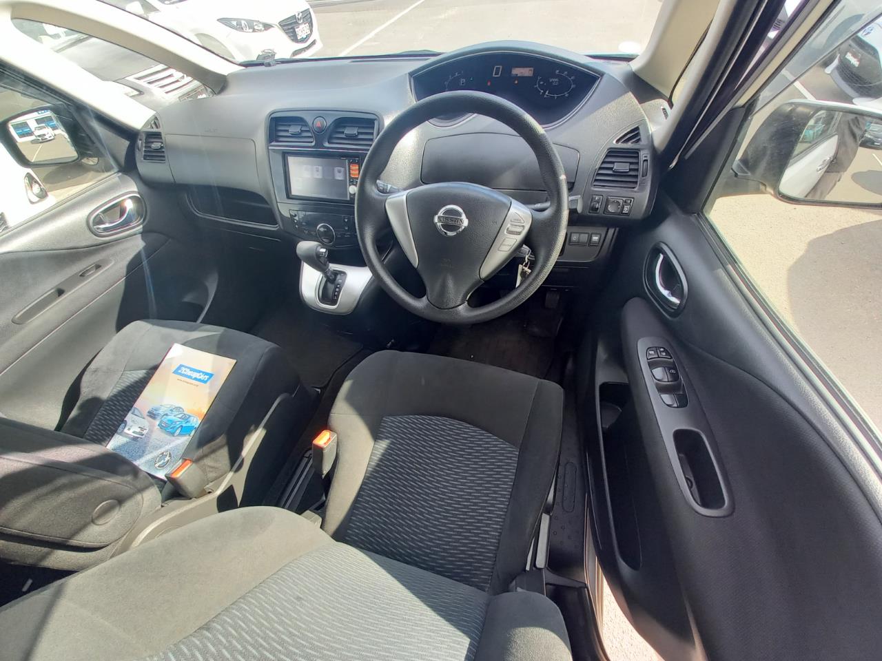 2012 Nissan Serena Hybrid