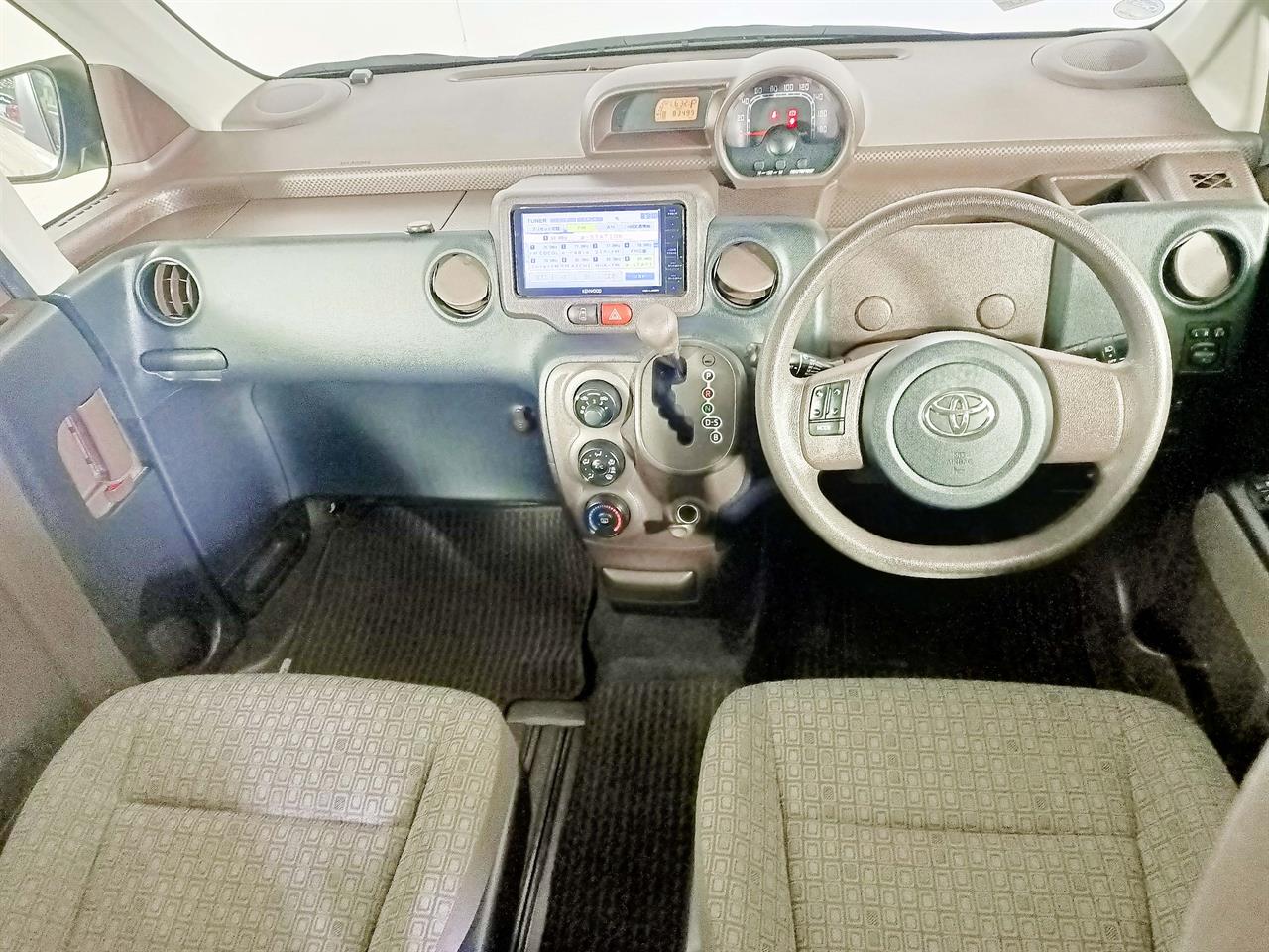 2012 Toyota Porte 