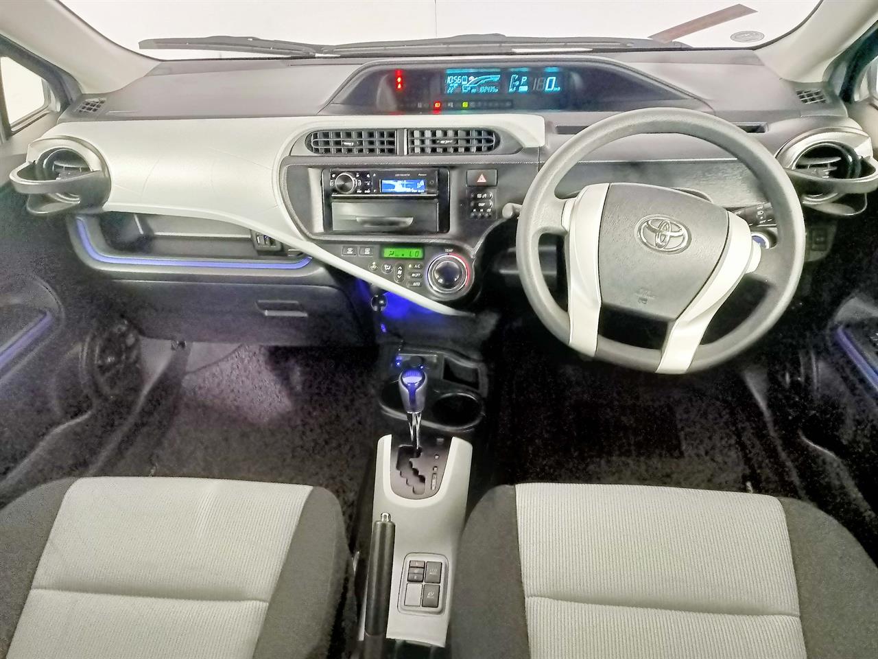 2013 Toyota Aqua Hybrid