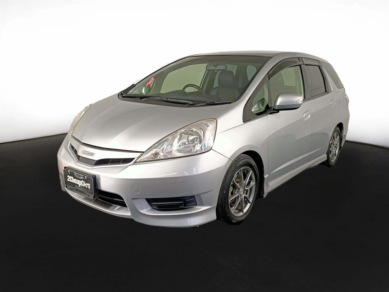 2012 Honda Fit Jazz Shuttle Hybrid