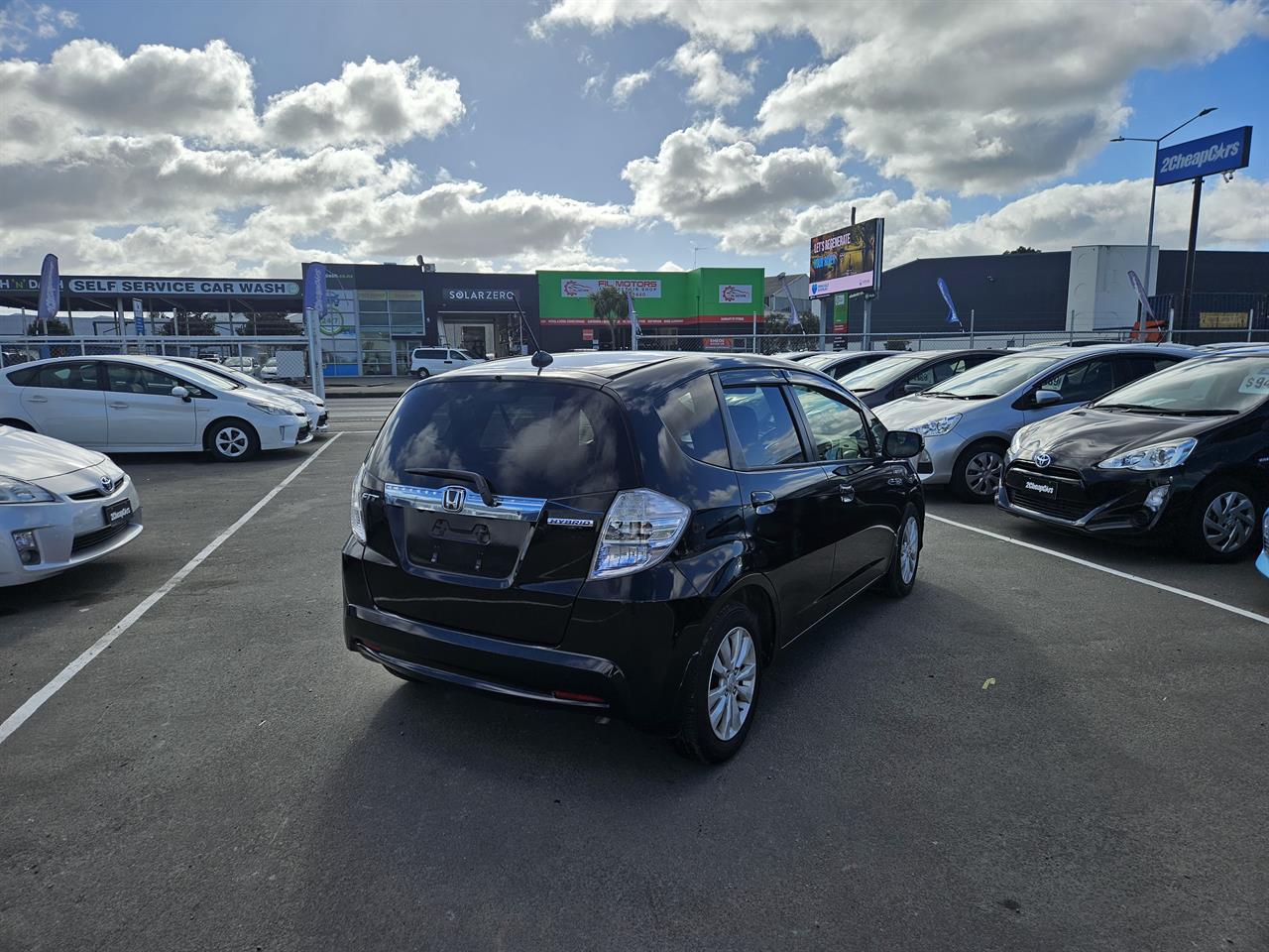 2013 Honda Fit Jazz Hybrid