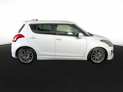 2013 Suzuki Swift RS