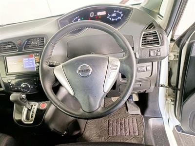 2013 Nissan Serena Hybrid