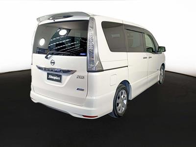 2013 Nissan Serena Hybrid