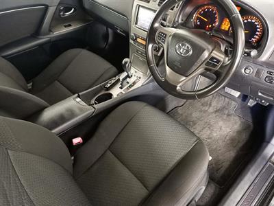 2012 Toyota Avensis 