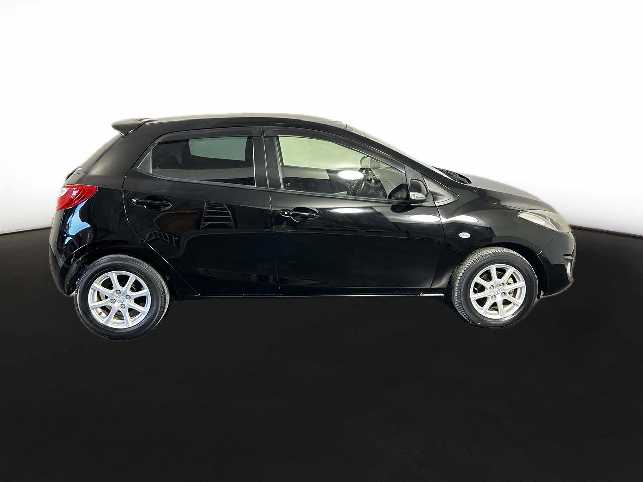 2012 Mazda Demio 2 SkyActive