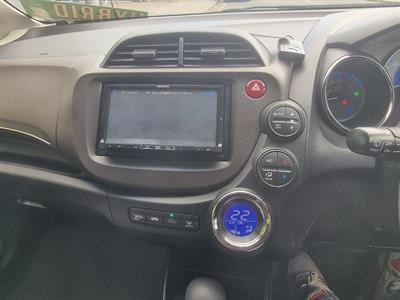 2012 Honda Fit Jazz Shuttle Hybrid