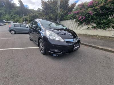 2012 Honda Fit Jazz Shuttle Hybrid