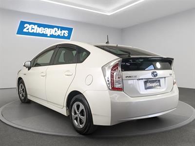 2014 Toyota Prius S