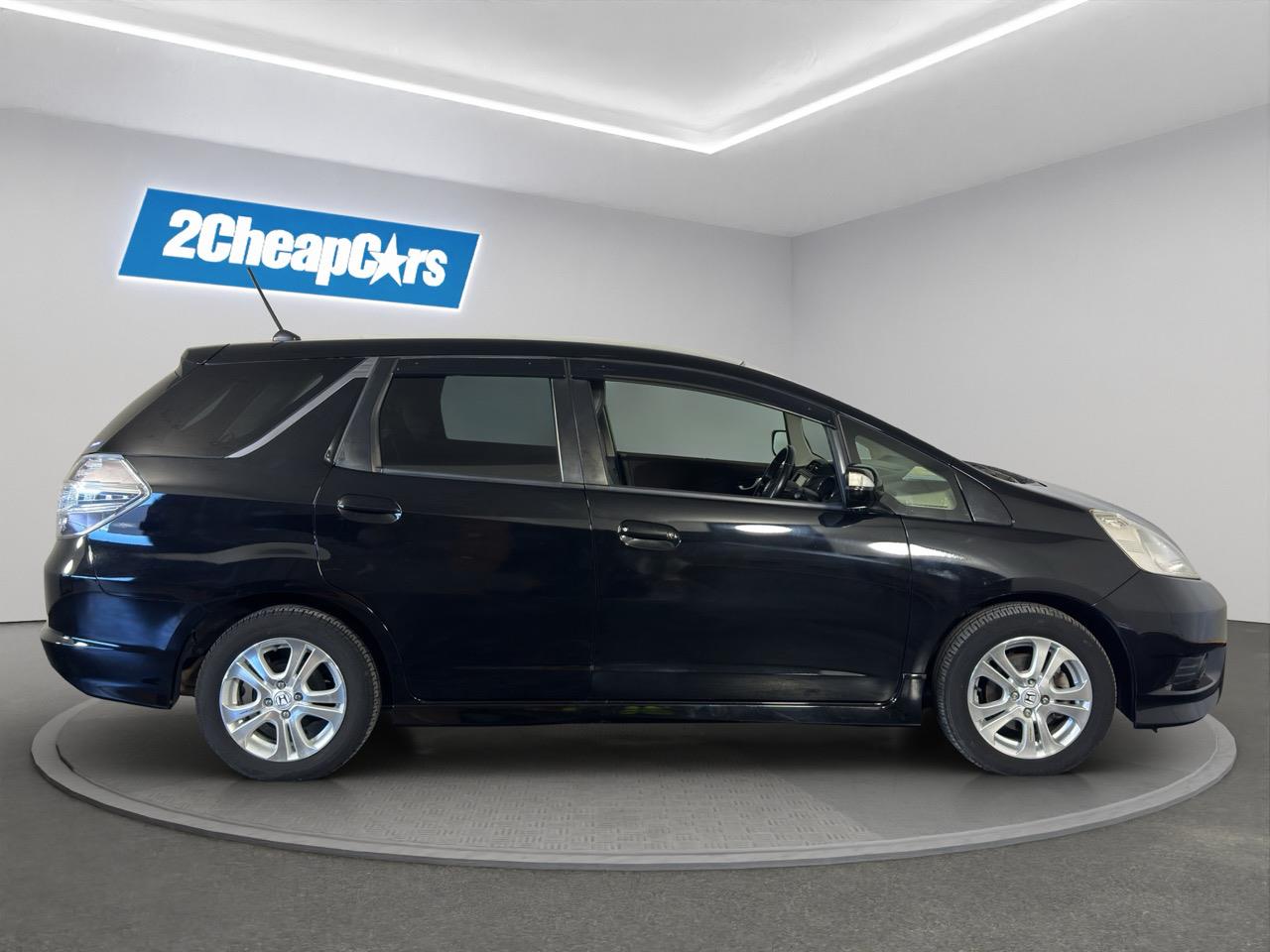 2012 Honda Fit SHUTTLE HYBRID