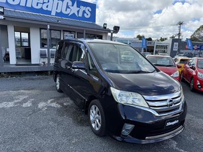 2012 Nissan Serena 