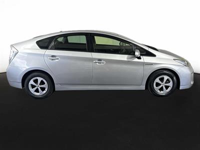 2012 Toyota Prius Hybrid