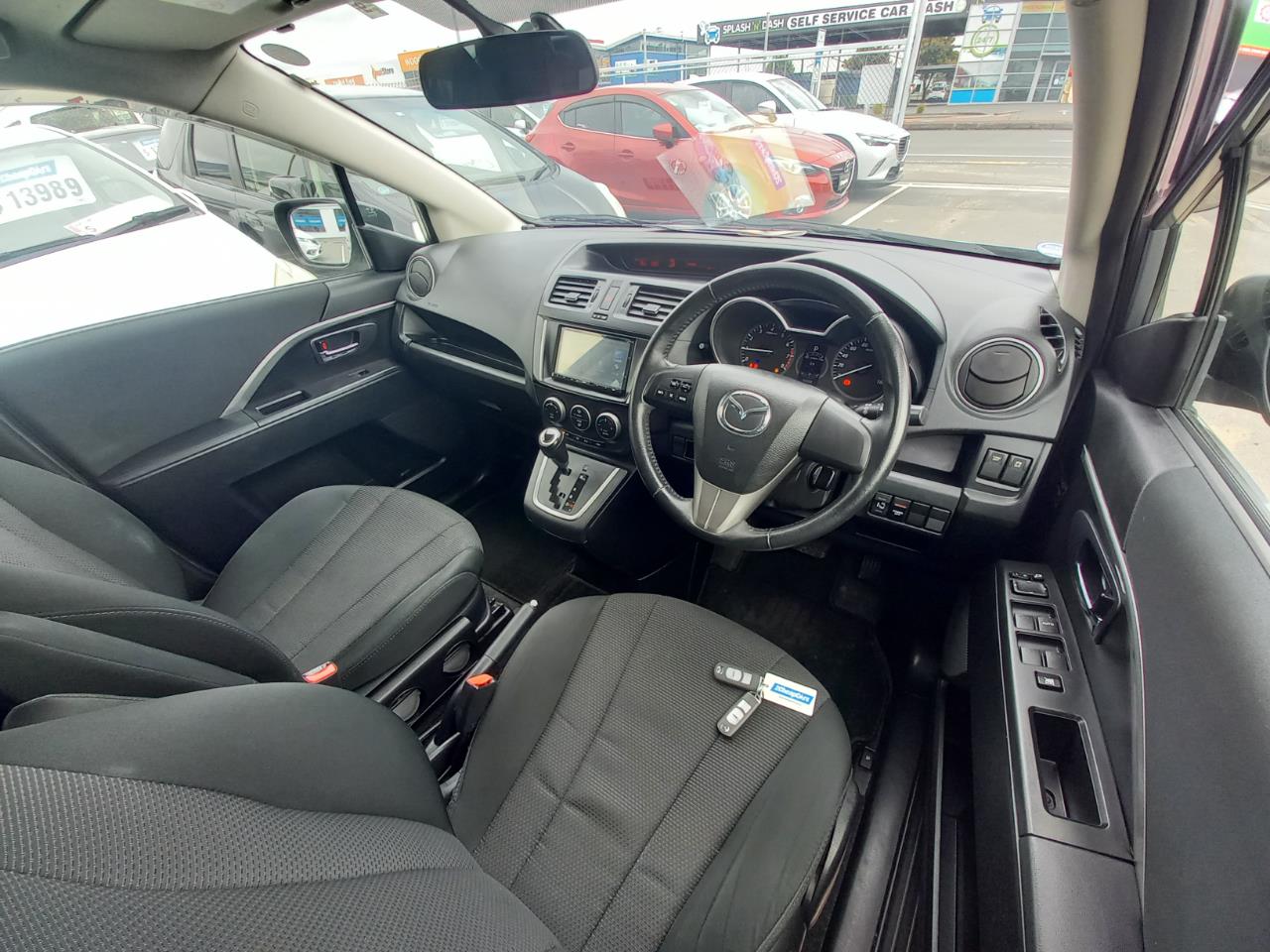 2013 Mazda Premacy 