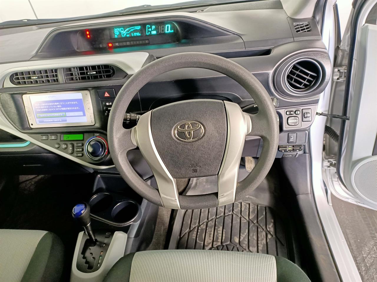 2012 Toyota Aqua Hybrid