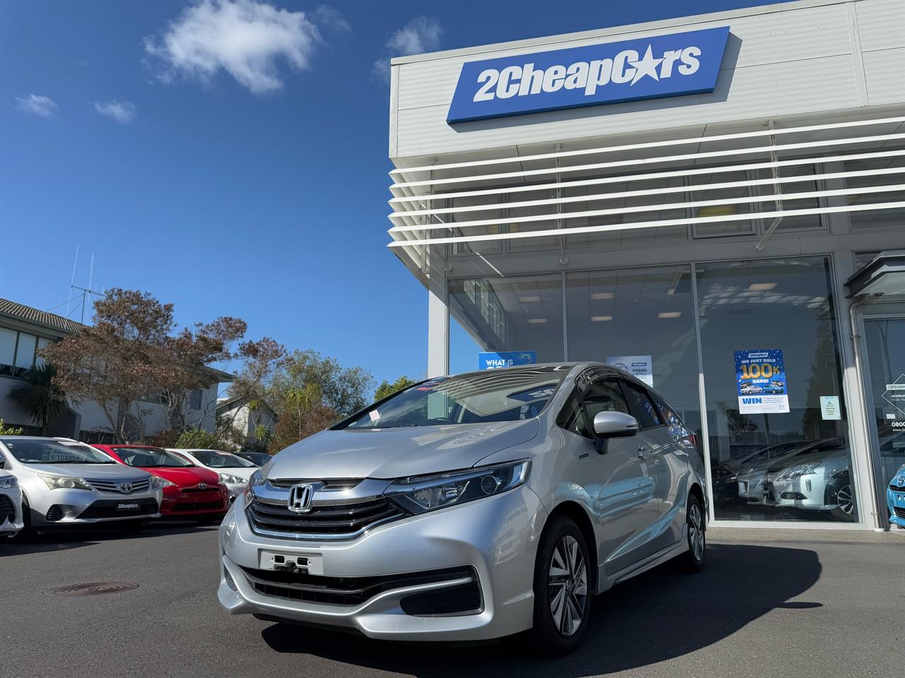 2015 Honda Fit Shuttle Hybrid Facelift