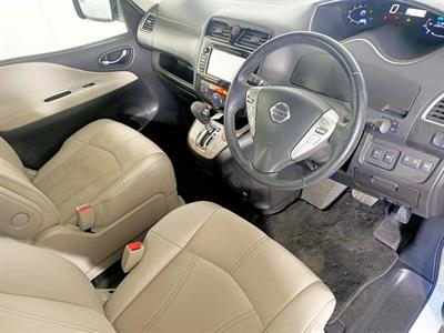 2014 Nissan Serena Hybrid