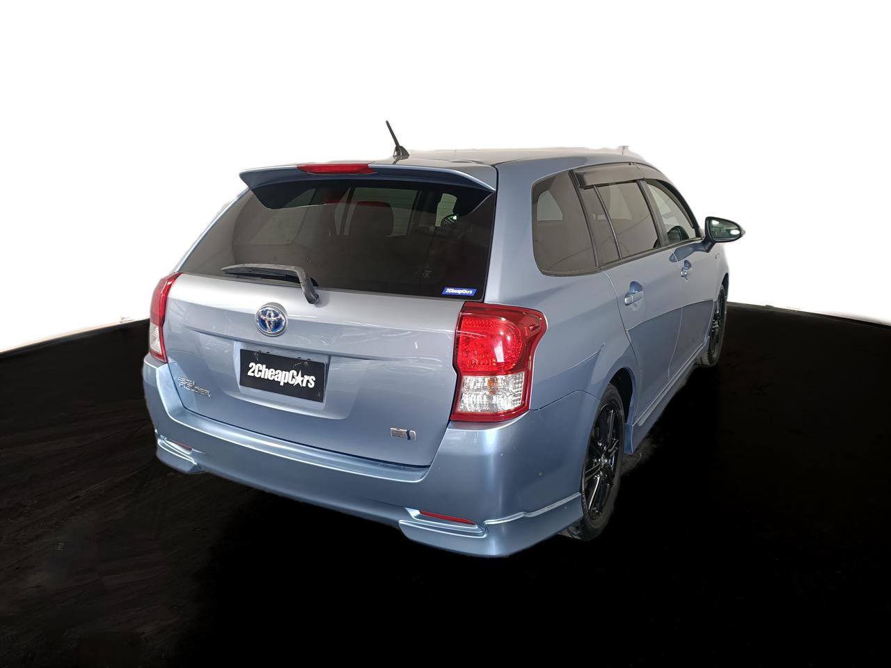 2014 Toyota Corolla Fielder Hybrid