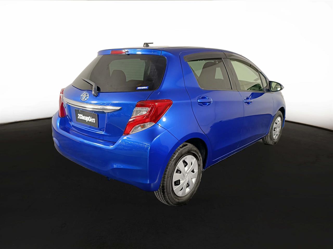 2015 Toyota Vitz 