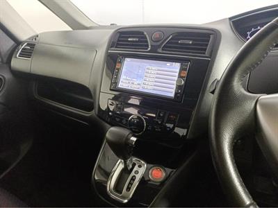 2012 Nissan Serena HGHWAY STAR HYBRID