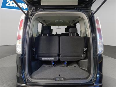 2012 Nissan Serena HGHWAY STAR HYBRID