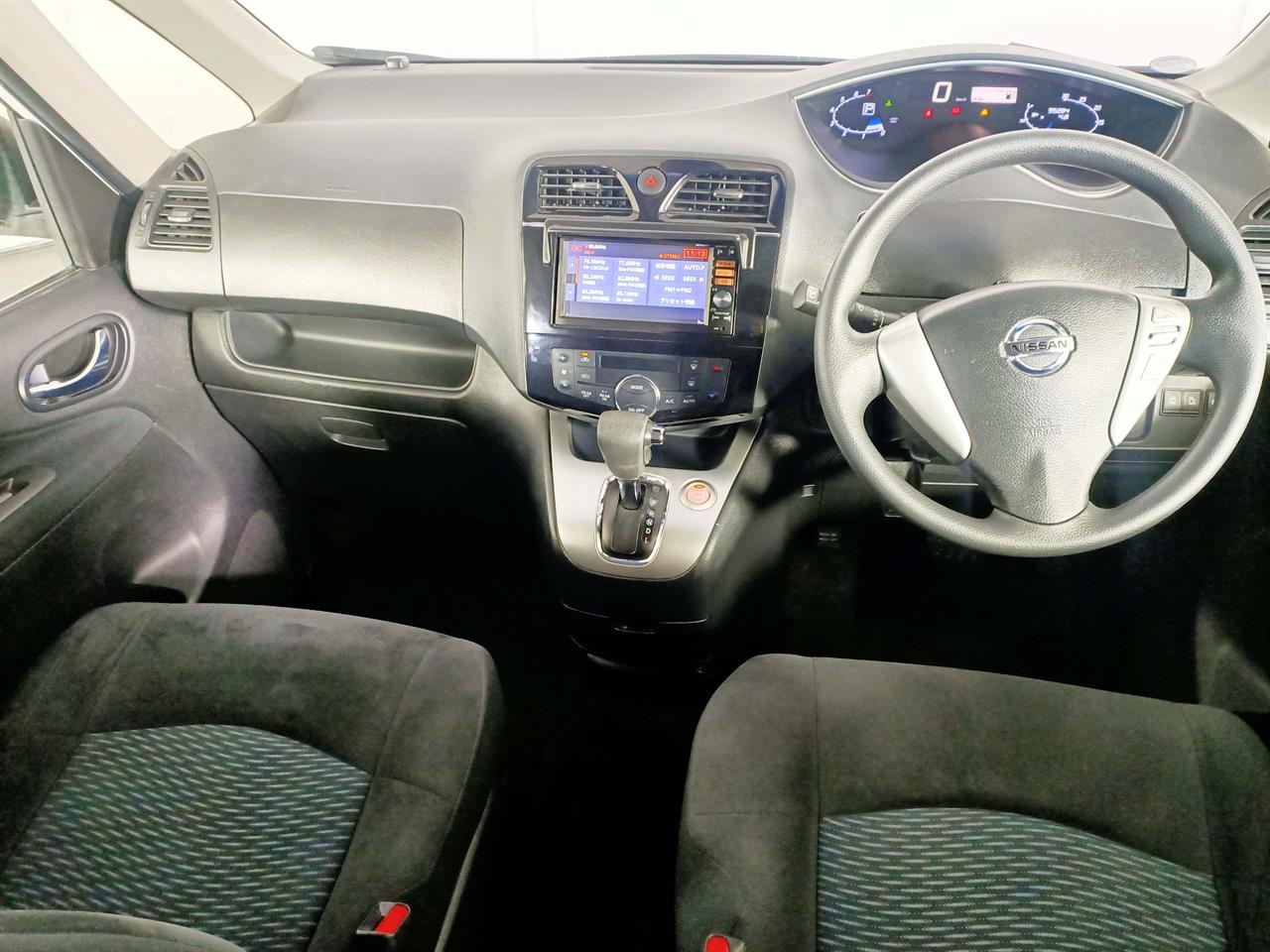 2014 Nissan Serena Hybrid