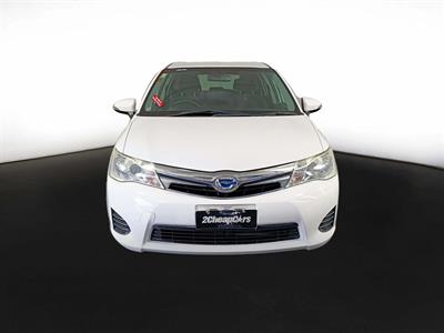 2013 Toyota Corolla Fielder Hybrid