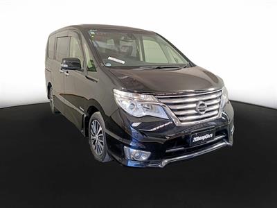 2015 Nissan Serena Hybrid