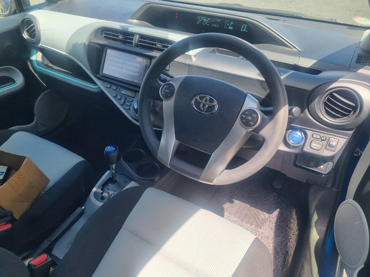 2012 Toyota Aqua Hybrid