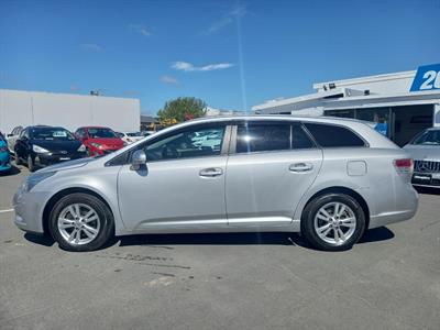 2012 Toyota Avensis 