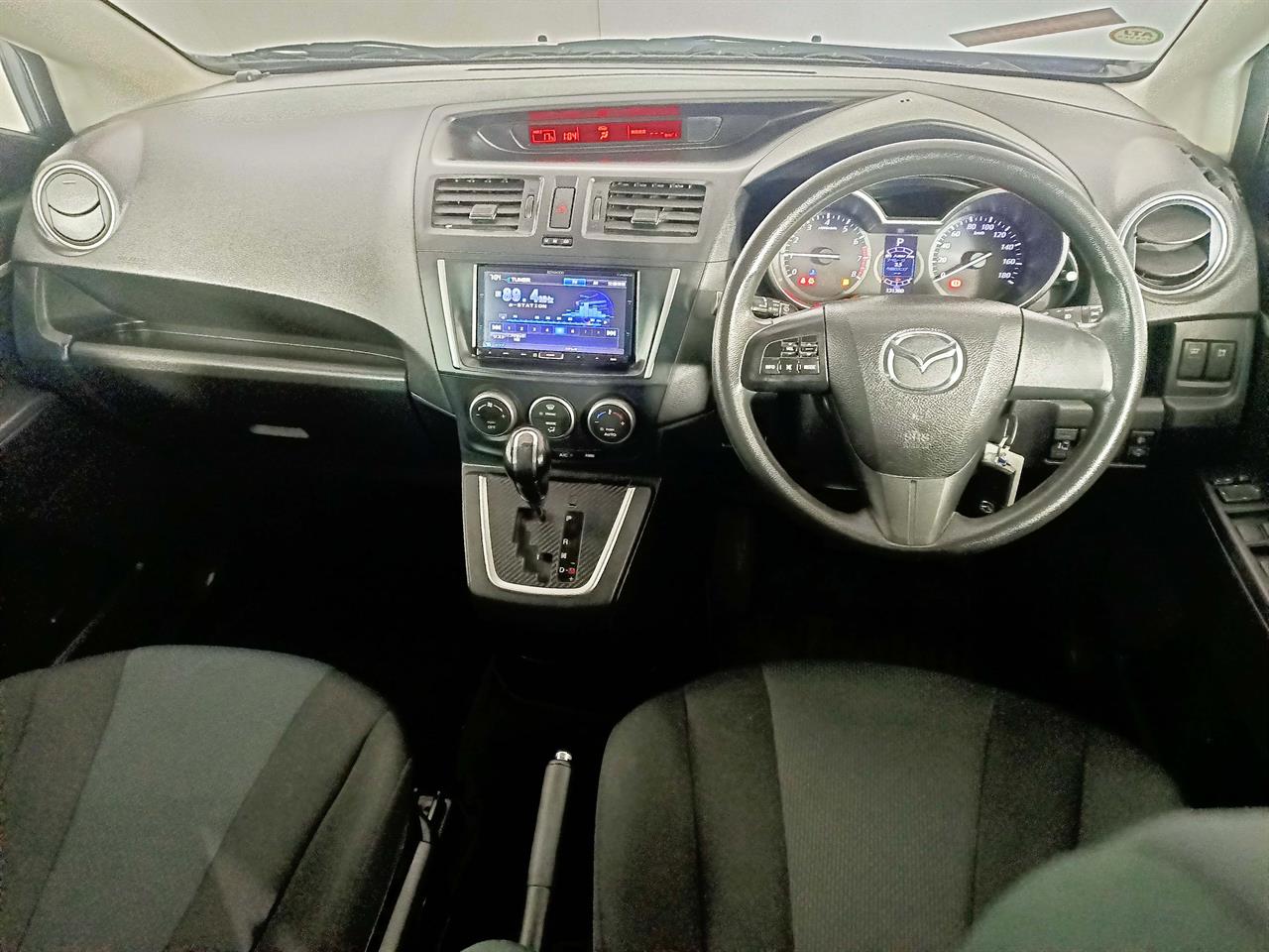 2013 Mazda Premacy 