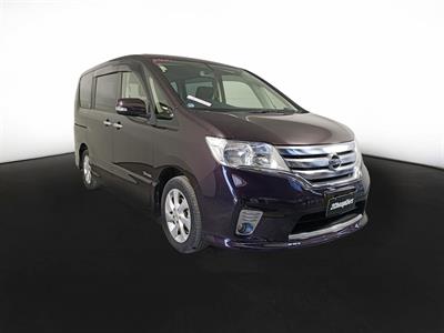 2013 Nissan Serena Hybrid