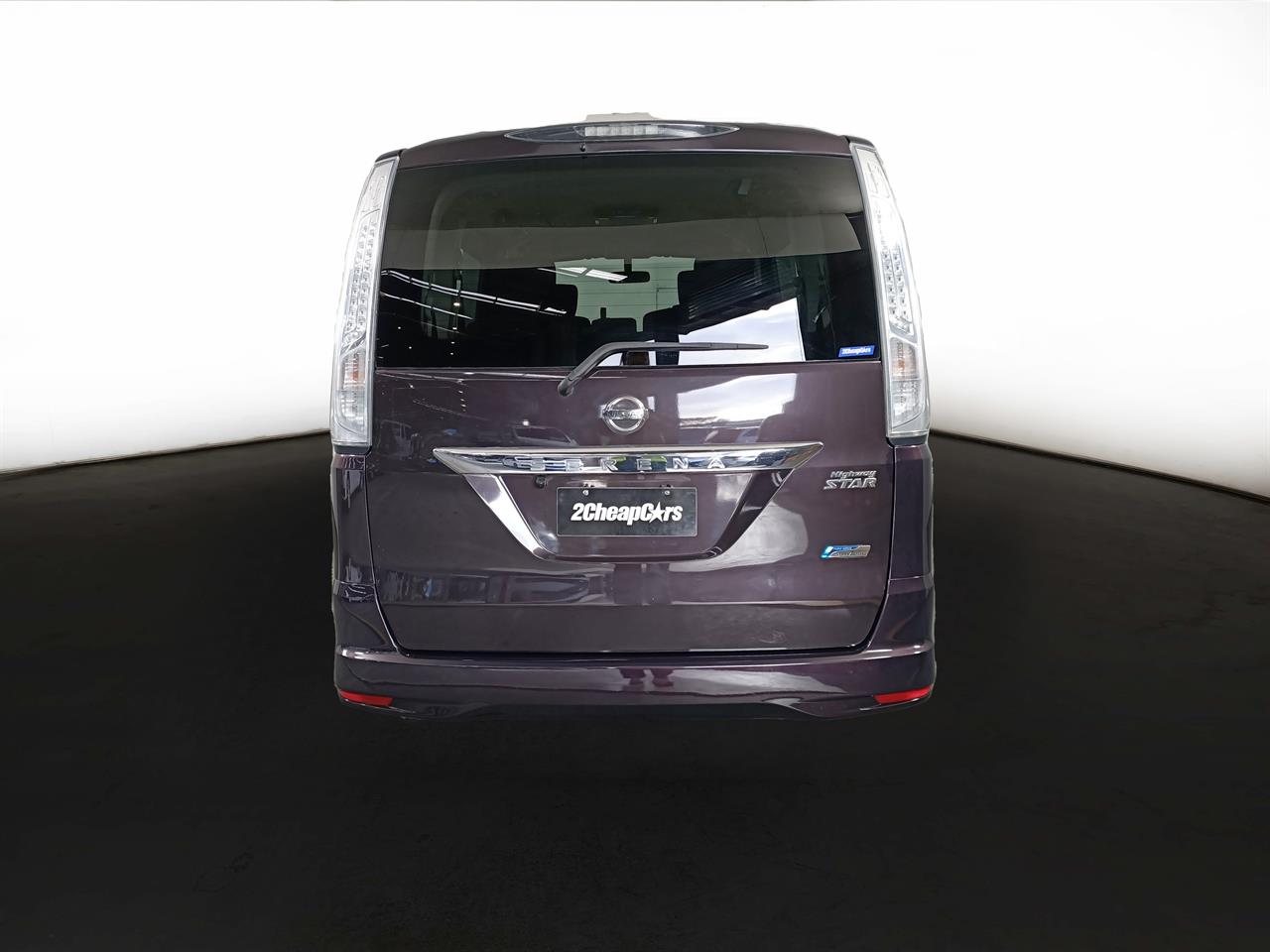 2013 Nissan Serena Hybrid