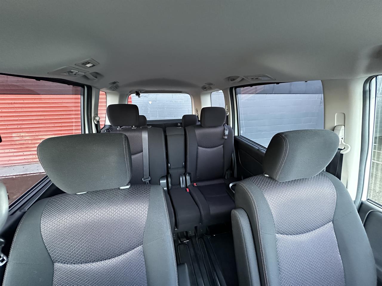 2013 Nissan Serena Hybrid