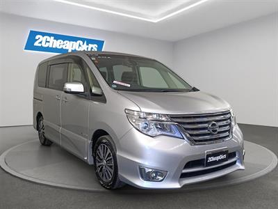 2015 Nissan Serena Hybrid