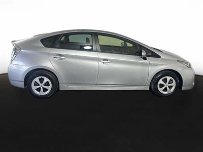 2012 Toyota Prius Hybrid