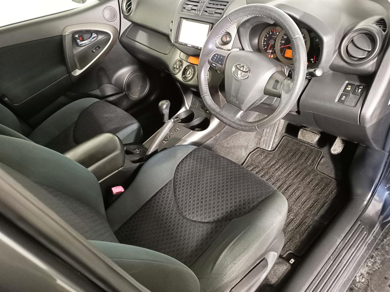 2012 Toyota Vanguard 7 Seats